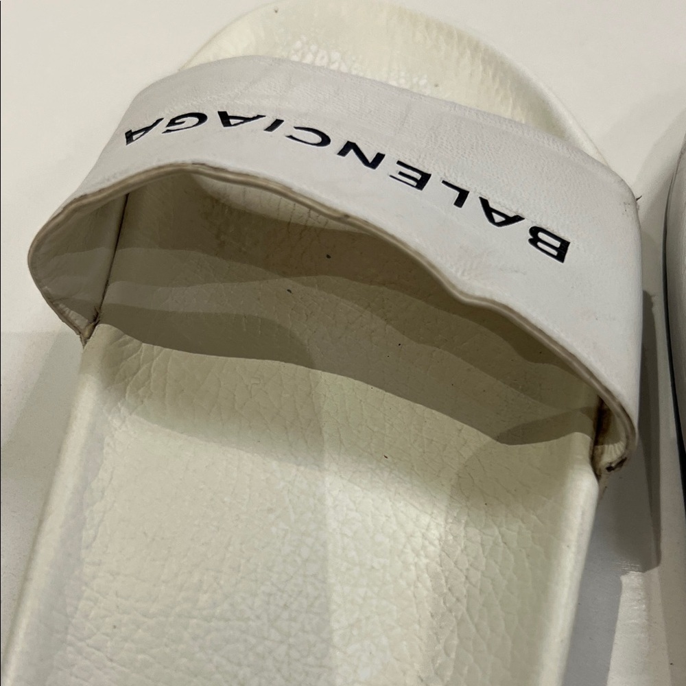Balenciaga Slides - Picture 8 of 8